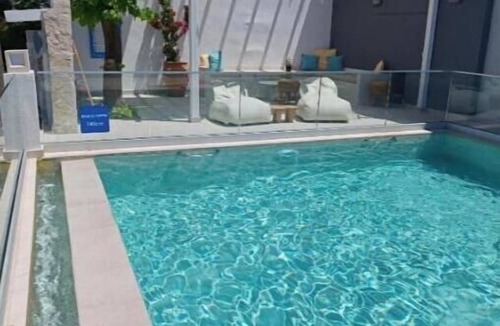 Nea Propontida Apartment | Spacious King Suite with Balcony, Sea Views & Infinity Pool