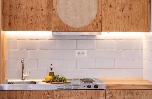 Laganas House | Spiros Family Apts
