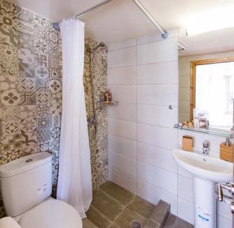 Halki Apartment | Spitakia