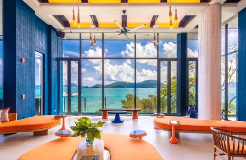 Wichit Hotel | Sri Panwa Phuket Luxury Pool Villa Hotel