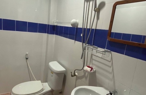 Nong Thale Hotel | Srisuksan Klong Muang Beach