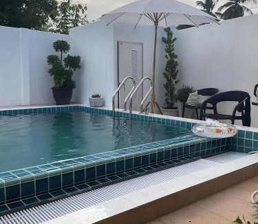 Khanom Villa | Sroysuwan Pool villa