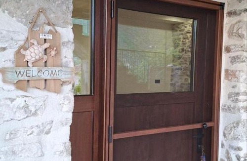 Prinos Apartment | Stamatis & Stamatia stone house