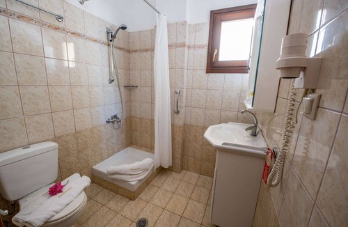 Kala Nera House | Standard room ground floor for 2 adults+1 child - pool view #1