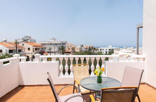 Kapparis Apartment | STAY Kali Sun Apartment
