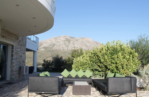 Makry Gialos Villa | STEAMED CLEANED Luxury Villa, Private Heated Pool, Sea & Mountain Views