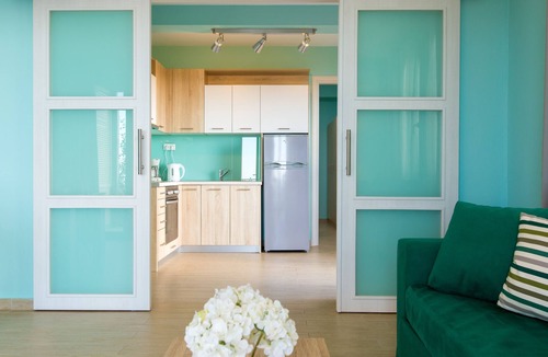 Mirthios Hotel | Stella in the Village Suites