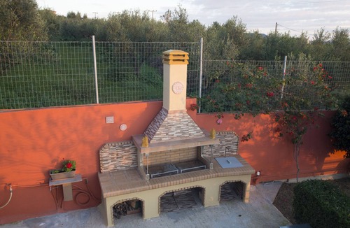 Lagopodo Villa | Stone-Built Traditional Villa
