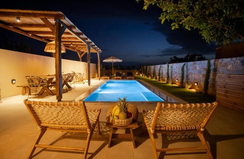 Minoa Pediada Villa | stone villa marianna With heated private pool &guest studio