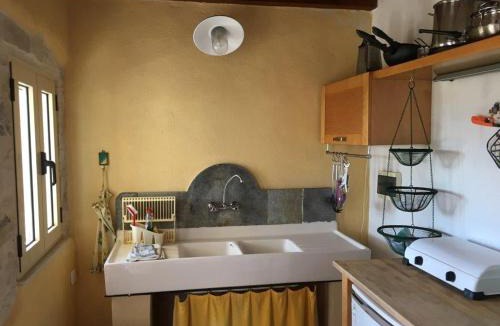 Mirtos Apartment | Stonehouse Elia Up