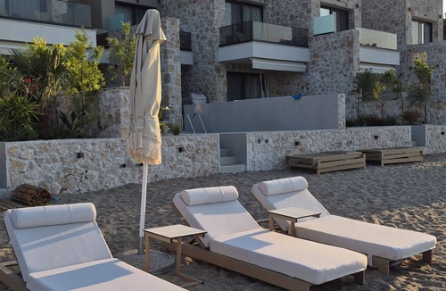 Psakoudia House | Strovilla Gaia 4 Luxury Private Beachfront Villas