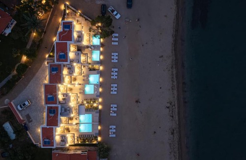 Psakoudia Villa | Strovilla Gaia Private Beachfront Villa