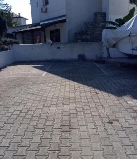 Koropi House | studio στην θαλασσα
