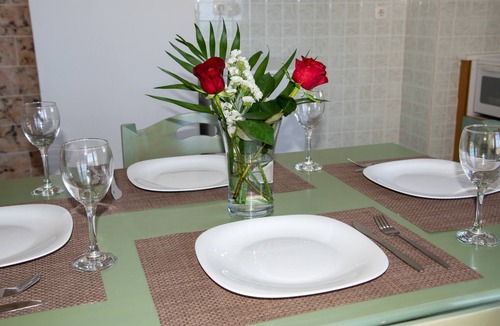 Sfakaki Apartment | Studio Apartment '1 Two Adults' with Sea View, Shared Pool and Wi-Fi