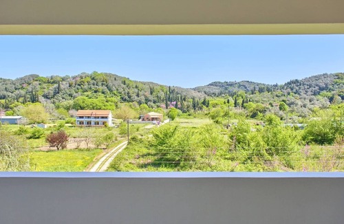 Sidari Apartment | Studio Apartment 'Vintage Resort 22' with Mountain View, Wi-Fi and Air Conditioning