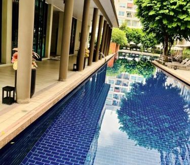 Chiang Mai Apartment | Studio Near Central Festival Includes Street Parking
