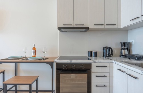 Mirties Apartment | Studio 'Next To The Wave 2' with Sea View and Private Terrace