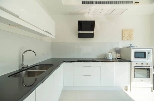 Bophut Hills Villa | Stunning 2-bedroom villa with infinity pool and sunrise views