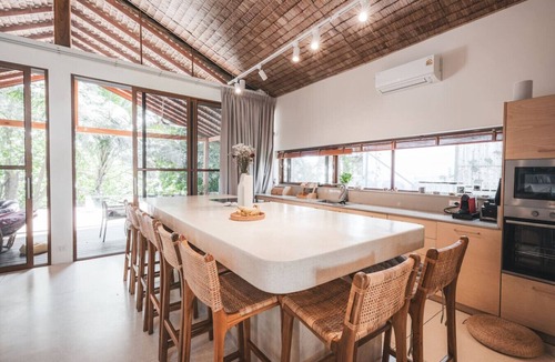 Haad Pleayleam Villa | Stunning Beach Front Villa, Lonely Beach is your garden.