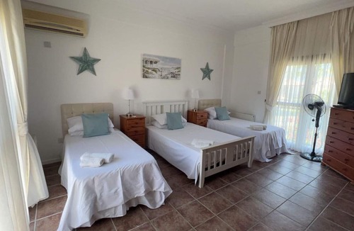 Kyrenia District Villa | Stunning Private Villa - Beautiful Gardens & Pool