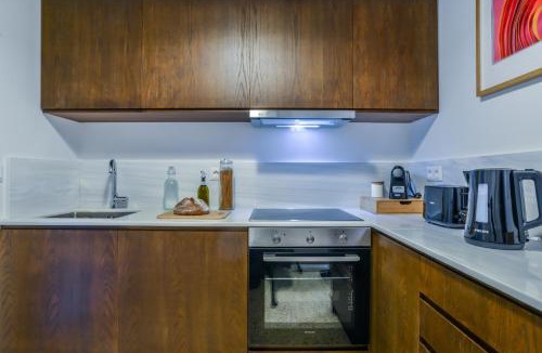 Pangrati Apartment | Stylish 2 Bedroom Flat Walk to Acropolis