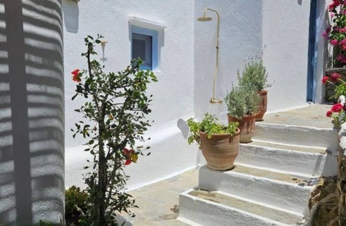 Ano Mera House | Stylish Traditional Village Stone House with Garden - Mykonos