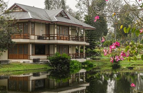 Tha Khoei Hotel | Suanphung Bonsai Village