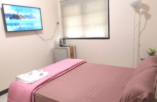 Khlong San House | Suanplu Hostel