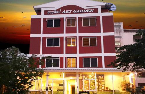Khu Khot Apartment | Suansin Art Garden