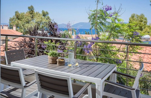 Karavomylos Apartment | Suite Tangerine - Meliti