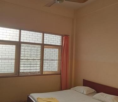 Talat Yai Hotel | Suksabai Hotel Phuket