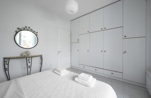 Gerakini Apartment | Summer Vibes by Luxlikehome