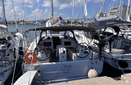 Loutraki Boat Rental | Sun-Kissed Sailing Adventure in the Stunning Sporades Islands
