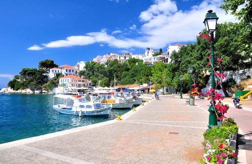 Skiathos Boat Rental | Sun-Kissed Sailing Adventure in Islas Esporadas