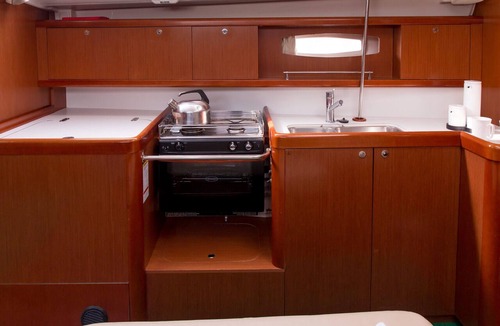 Spanokhorion Boat Rental | Sun-Kissed Sailing Adventure in the Ionian Islands