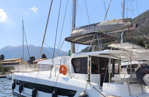 Perigiali Boat Rental | Sun-soaked Sailing Adventure in the Ionian Islands