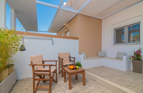 Agrilia Apartment | Suncourt Lux Rooms - Twin/Double Room N2