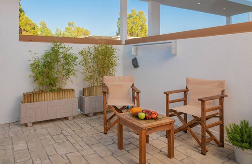 Agrilia Apartment | Suncourt Lux Rooms - Twin/Double Room N2