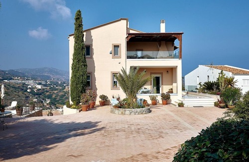 Agia Pelagia Villa | Sunny Dreams Villa with private Pool