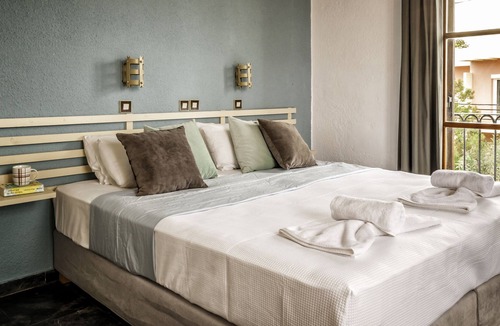 Kalathas Apartment | Sunrise Apartments