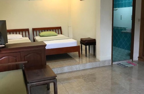 Maret Hotel | Sunrise Bungalow