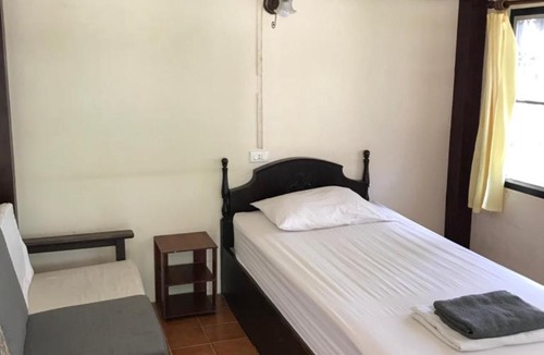 Maret Hotel | Sunrise Bungalow