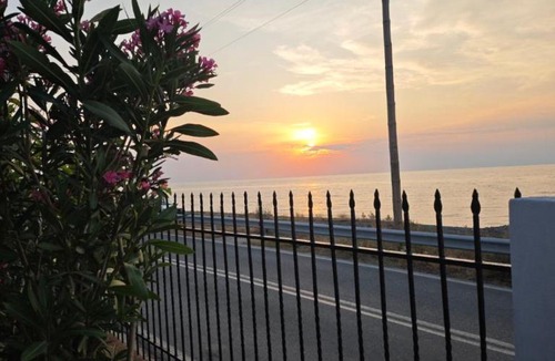 Palaiopoli House | Sunset Rooms