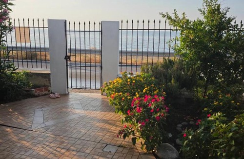 Palaiopoli House | Sunset Rooms