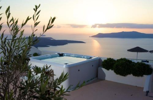 Fira House | Sunset View Villa Santorini - with Outdoor Jacuzzi