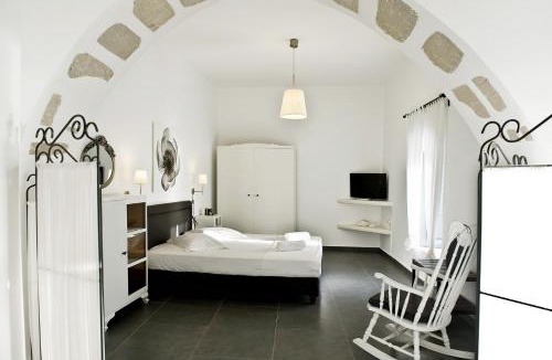 Plaka Villa | Sunset Villa