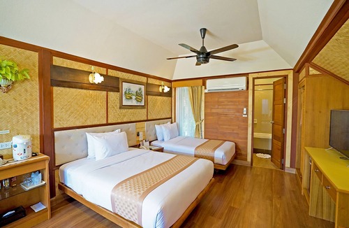Na Chom Thian Resort | Sunset Village Beach Resort