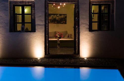 Megalochori Villa | Super Luxury Santorini Villa Mansion Sophia Private Pool Beautiful!
