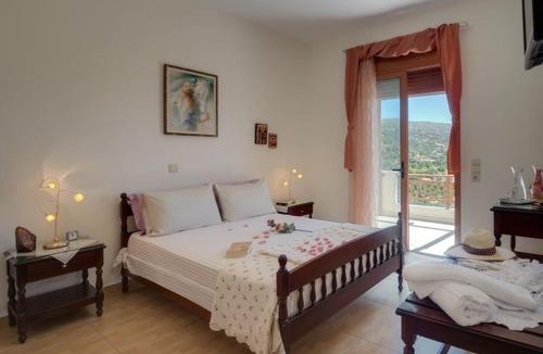 Triopetra Villa | Superior Crete Villa 2 Bedroom Villa Stefania Private Pool Sea View Triopetra