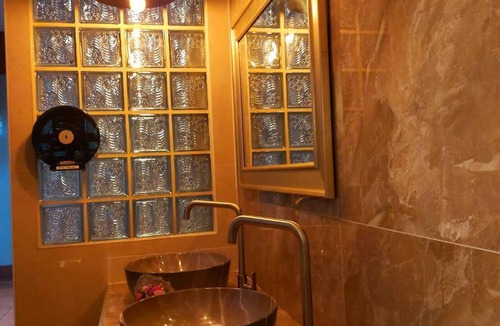 Chumphon Hotel | Suriwong Chumphon Hotel